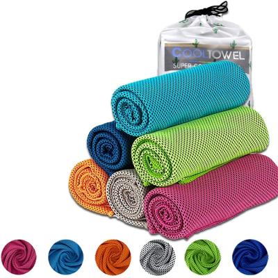 China Wholesale QUICK DRY Magnetic Sports Sweat Towel Custom Embroidery Logo Magnet Gym Towel for sale