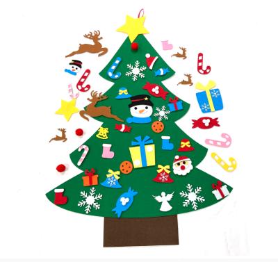 China Kids Gift / Promotion Diy Crafts Detachable Wall Hanging DIY 3D Tree Ornaments Kids Felt Christmas Tree Toy for sale