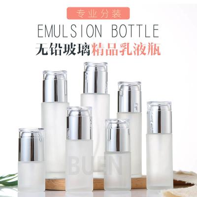China Frascos vazios da loção dos cuidados com a pele cosméticos amigáveis feitos sob encomenda da garrafa de vidro 120ml de Eco à venda