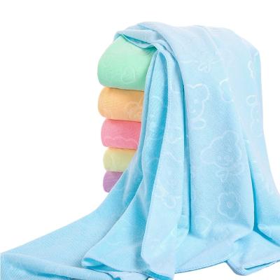 China Quick-Drying Soft Washcloth Solid Color 70 X140cm Microfiber Bath Towel Soft Absorbent Towel Safe For Shower Kids for sale