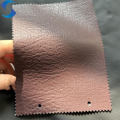 China 1.8mm±0.1 Espessura Couro EPU com sensibilidade à mão suave ou dura e padrão em relevo à venda