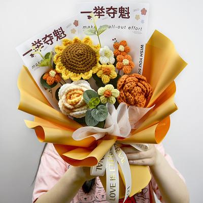 China Hand-woven sunflower wool bouquets, finished products, graduation cross-border export knitted artificial flowers for sale