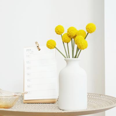 중국 고품질과 현실적인 느낌의 시뮬레이션 꽃, 황금 공과 함께 패키지, 호텔 부드러운 장식 꽃 소재, 국경 횡단 핫 판매 DIY 꽃 줄기와 가짜 꽃 판매용