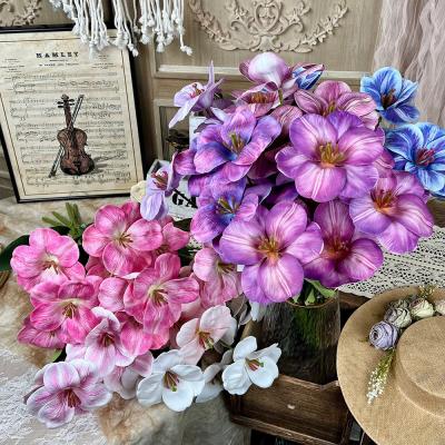 China Siebenköpfige Tulpen-Simulation, künstliche Blume, handgefertigter Strauß, Hochzeitsdekoration mit Seidenblume, künstliche Blume, Hochzeitsdekoration, Bodenelement für Blumenarrangements zu verkaufen