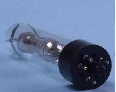 China High quality 20W GP20Na lamp 4 pins base for optometer machine Screw base GP20Na lamp for sale