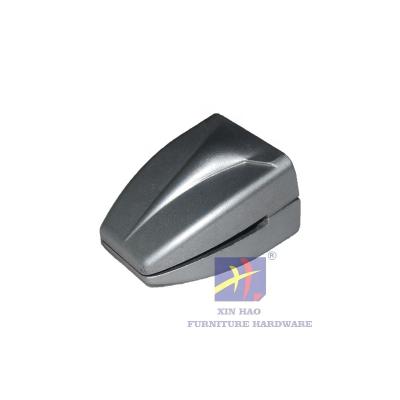 China Material Handling Equipment Parts Xin Hao China factory aluminium Alloy dual direction office screen clamp for sale