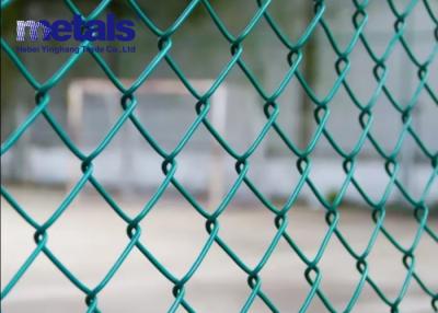 China Verde plástico revestido Chain Link vedação de segurança de arame farpado Para jardim e parque vedação 60x60mm à venda