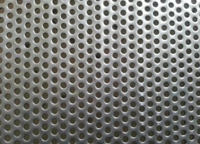 Cina SS304 ha perforato gli schermi di acciaio inossidabile foro rotondo di 10mm - di 0.5mm in vendita