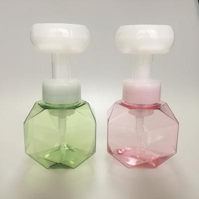 China Skincare Products Foam Dispensing Bottle with Matte Surface Handing for sale