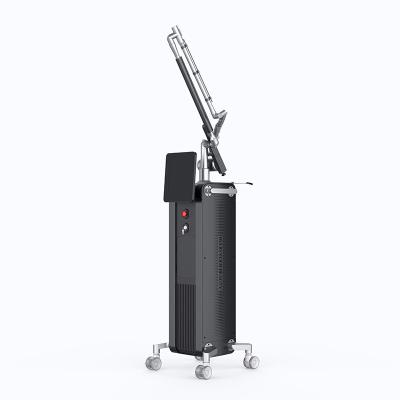 Cina Sistema laser frazionato avanzato a 60W CO2 per la rifacciatura della pelle e la rimozione delle rughe in vendita