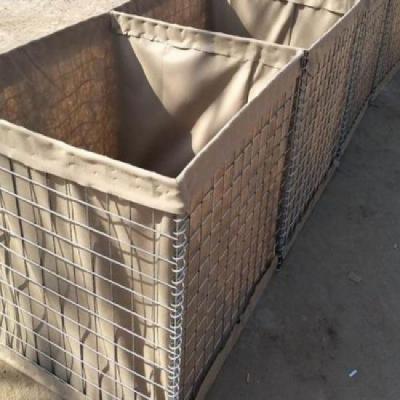 China Welded Type Defensive 76.2X76.2mm Hesco Bastion System Flood Control for sale