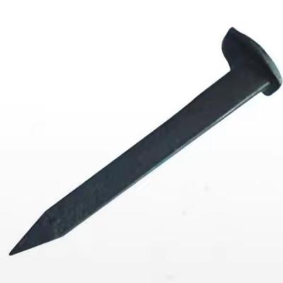 China Q235 45 Steel Railroad Track Spike For Railway for sale