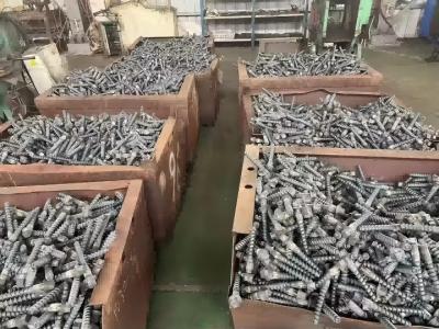China Carbon Steel Screw Spikes Rail Fasteners Factory Custom for sale