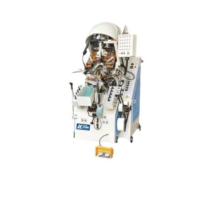 Chine Chaussure de 9 sports de la griffe 2.5KW faisant à machine l'anti abrasion hydraulique à vendre
