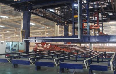China Vollautomatisches Lade- und Entladeübertragungssystem Vertikal-Anodisierung Produktionslinie Oberflächenbehandlungsausrüstung zu verkaufen