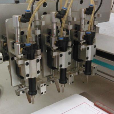 Chine Antenne/machine de soudure en plastique Uitrasonic de modules avec le système servo à vendre
