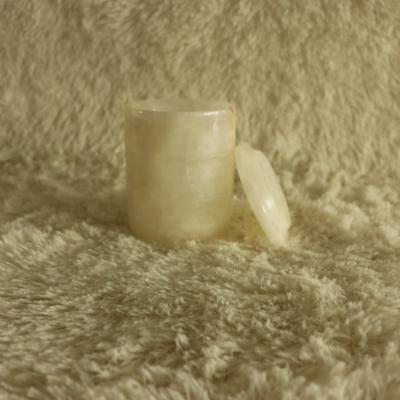 China Home decoration wholesales Mycare natural white onxy candle jar with lid for sale