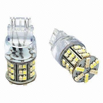 Cina Il colore doppio della luce 3157 rossi di tornitura di T25 3528 SMD 12v LED ha condotto la lampadina della luce notturna in vendita
