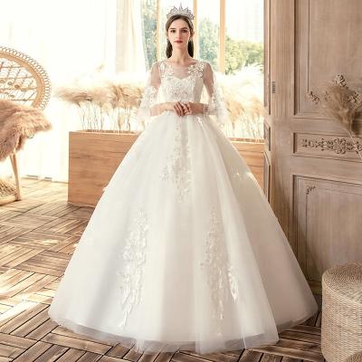 China Lace New Small Breathable Dreamy Bride Plus Size Wedding Dresses Ball Gowns Vestido De Novia for sale