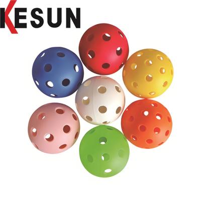 Китай TPE Pickleball Термопластический эластомер Сырье высокогибкие и легкие гранулы TPE продается