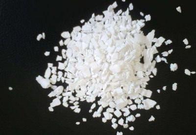 China Wasserloses Calciumchlorid Dichte 2,15 G/cm3 Hygroskopisch Hygroskopisch für die Pflege von Schwimmbädern zu verkaufen
