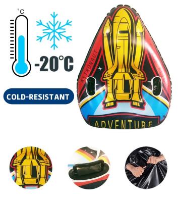 Cina Pvc slitta gonfiabile da neve da 300 kg slitta da razzo triangolare slitta da neve snowboard 120 x 90 cm in vendita