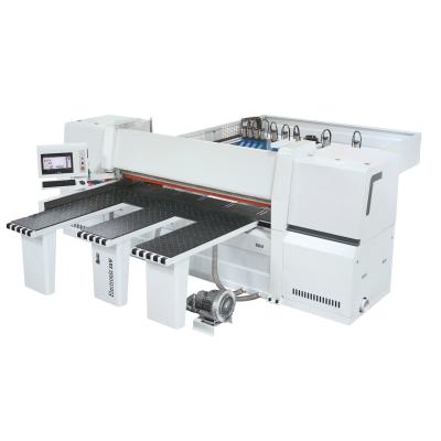 China Máquina de corte de sierra de panel CNC de alta precisión para la industria del mueble 5100x6300x1900mm en venta