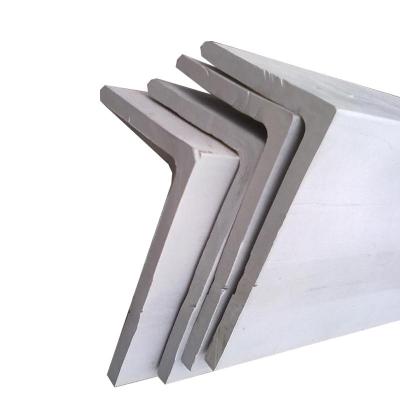China Support customized and spot supply of high-quality stainless steel angle steel for sale