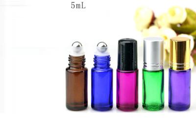 China O rolo do vidro geado de óleo essencial engarrafa 4ml 6ml 8ml 10ml com rolo de aço inoxidável à venda