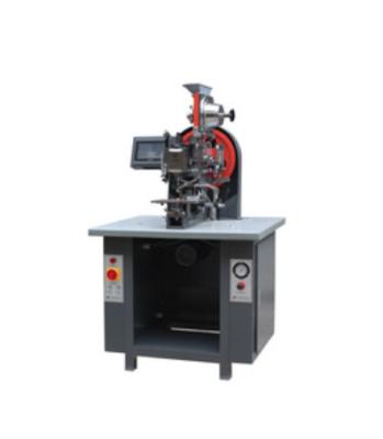 Cina Macchina automatica per etichette con occhielli per foratura tag in vendita
