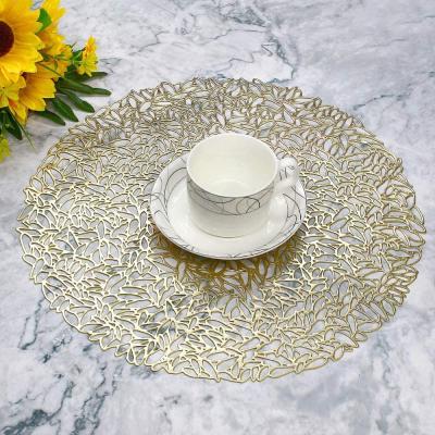 China High Quality Decorative Round Silver PVC Table Mat Silver Place Mat Viable For Wedding Dining for sale