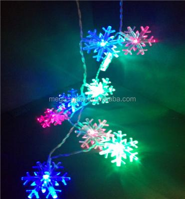 China 2020 Plastic Christmas Party Decoration Wonderful Flashing Snow Flower Led Light Up Necklace for sale