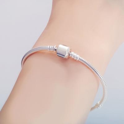 China CLASSIC Never Fade 100% Original 925 Solid Silver Charm Chain Bracelet With S925 Logo Fit DIY Beads Charms Women Gift Handmade Bracelet for sale
