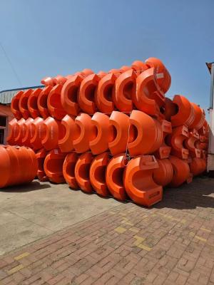 Cina PE Float Material HDPE Pipe Floater with Clinder Connection Nuts And Washers in vendita