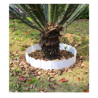 China 2021new style single yard fence garden villa separation waterproof plastic fence set outdoor socket free type decoration for sale