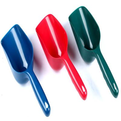 China Multi-functional Colorful Plastic Pet Cat Dog Food Shovel Cat Sand Scoop Garden Soil Jumbo Scoop 20cmX9.5X7cm for sale