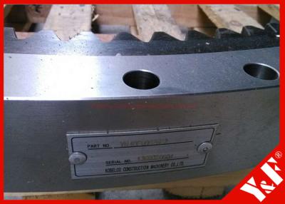 중국 SK200 SK210 돌리기 반지를 위한 YN40F00026F2 Kobelco 굴착기 부속 그네 방위 판매용