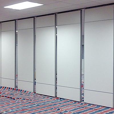 Chine Cadre en aluminium flexible insonorisé fonctionnel de cloison de séparation de PVC d'hôtel à vendre