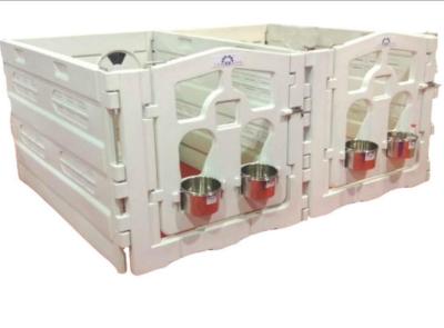 China Gaiolas rotatórias resistentes da vitela da leiteria de LLDPE à venda