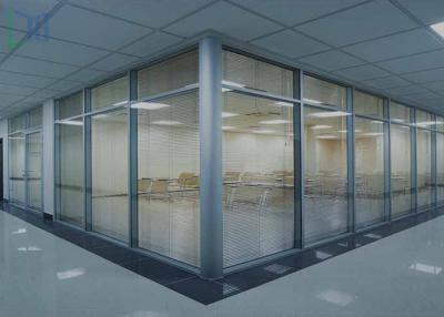 Chine Cloisons de séparation en verre en aluminium démontables de séparation de bureau/de bureau à vendre