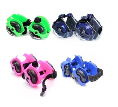 China Pp+steel flash adjustable roller skate with removable led lights light up roller skate wheel for kids shoe for sale