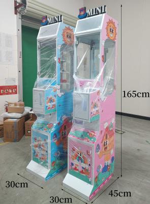 Chine Mini griffe géante à l'intérieur petite grue prix poupée cadeau bonbons machine à sous à pièce à vendre