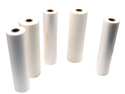 China Vochtbestendige 1 inch Core Pre-Coating Bopp Heat Lamination Packaging Film Rolls Te koop