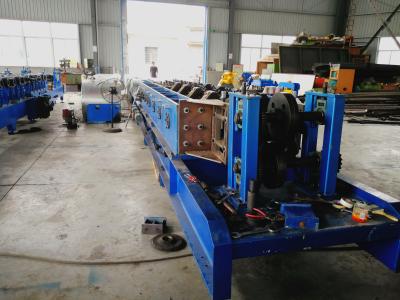 Chine Purlin de 8.5T C formant la machine avec le système de contrôle de PLC coupant la tolérance de ±2mm à vendre
