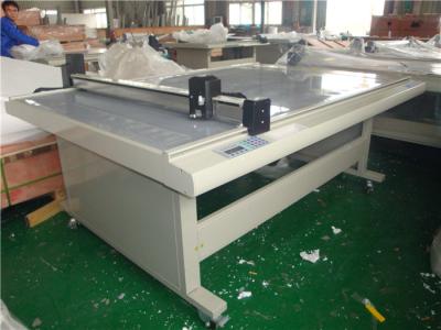 China Cuchillo de corte de la cortadora de la muestra del paño y pluma especiales automáticos del trazado en venta