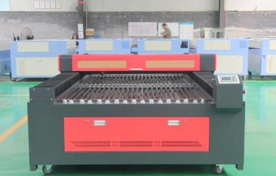 Chine rail de guide de feuille du tube 150w et vitesse linéaires de précision importés par découpeuse acrylique à vendre