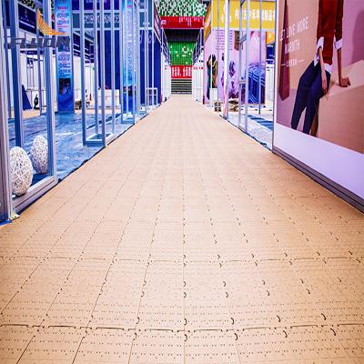 China Hochdichte-Polyethylen-Portable-Event-Bodenbelag Hochsicher, geringe Wartung für Schwerlastanwendungen zu verkaufen