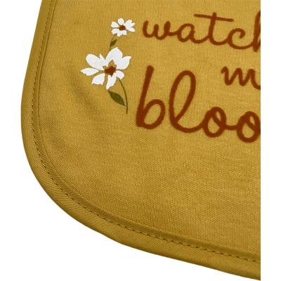 China Excellent Quality Private Label Washable Cute Newborn Baby Bandana Organic Bib Alphabet Cotton Baby Bibs for sale