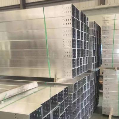 China Wall Mount Solid Cable Tray 50mm Height Organized and Neat for Indoor Installations for sale