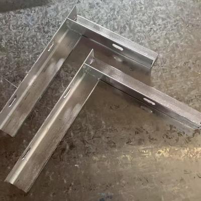 China Rectangle Cable Tray Accessories with Custom Side Rail Height in Cast Iron Forged Carbon Steel Material for sale